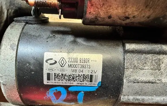 Renault Trafic III (X82) Starter motor 233009590R M000T39373