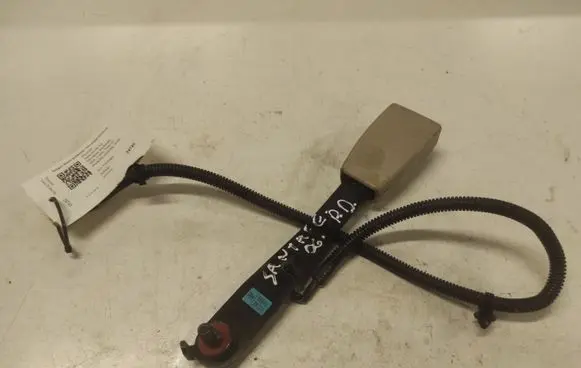 Hyundai Santa Fe Front seatbelt 888402B301