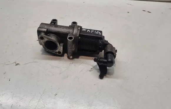 Opel Zafira B EGR valve 722946380
