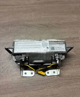 Audi A6 Allroad C6 Passenger airbag 4F1880204F 306058699AC