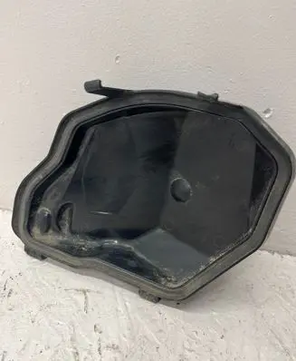 BMW 5 E60 E61 Headlight/headlamp dust cover 164515