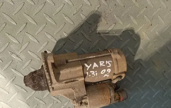 Toyota Yaris Starter motor