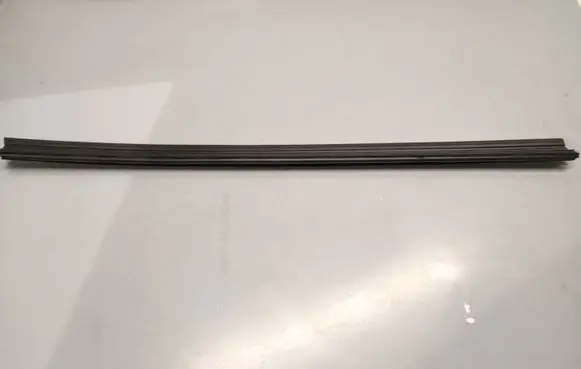 Peugeot 3008 II Other front door trim element 9811573180