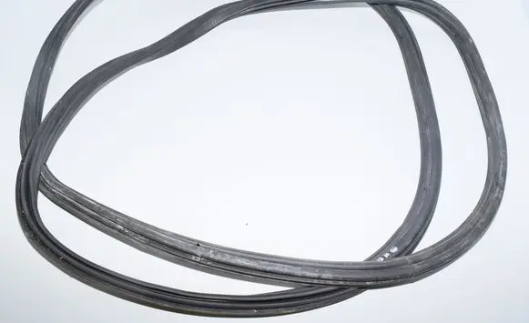 BMW X5 E70 Trunk rubber seal (body) 