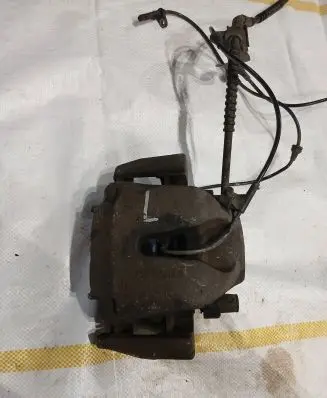 BMW X5 F15 Front brake caliper