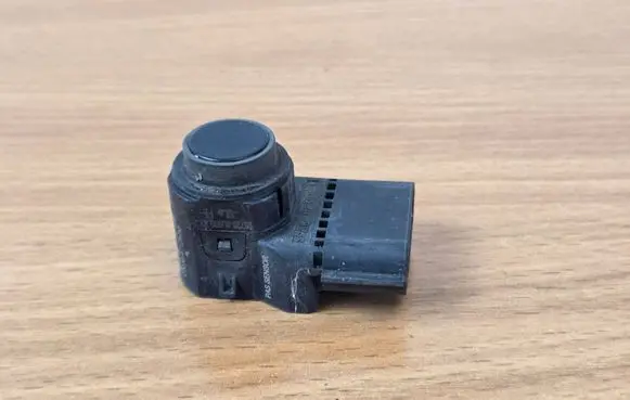 KIA Sportage Parking PDC sensor 4MT060KBH 152702 00699