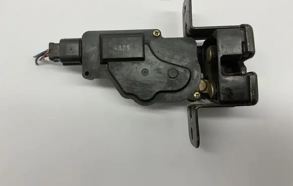 KIA Sorento Tailgate window lock/catch/latch 871303E000