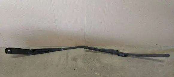 Volvo V40 Windshield/front glass wiper blade 31276063