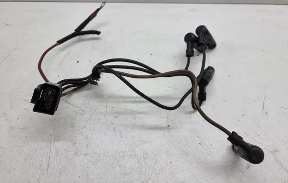 BMW 5 F10 F11 Plug wire 7811938