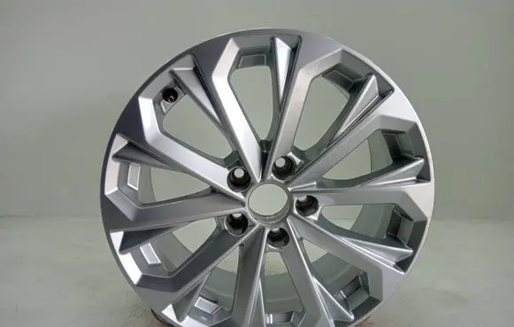 Audi A4 S4 B9 8W R17 alloy rim 8W0601025L