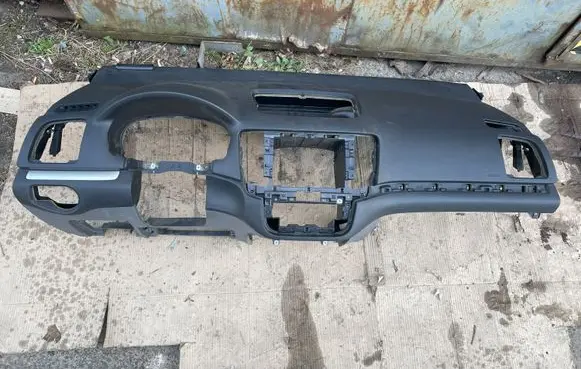 Seat Alhambra (Mk2) Dashboard 7N0857075A T0501546