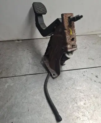 Clutch pedal