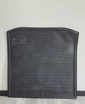 Skoda Octavia Mk3 (5E) Trunk/boot floor carpet liner 5e9862559