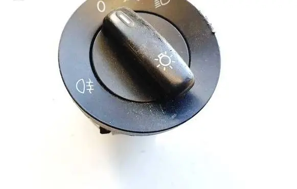Volkswagen Caddy Light switch