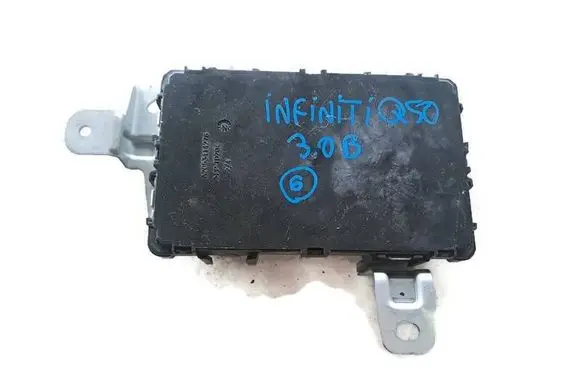Infiniti Q50 Other control units/modules 284B14HK0C