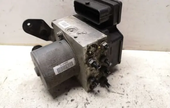 Volkswagen PASSAT B7 ABS Pump 3AA614109AF