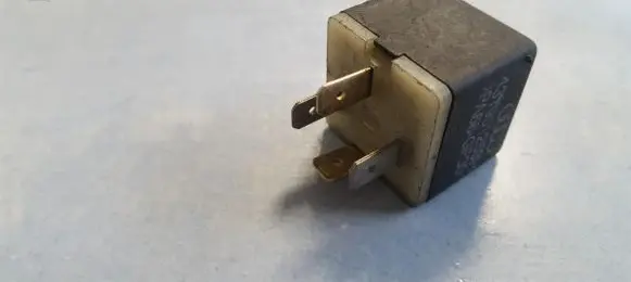 Audi A6 S6 C5 4B Other relay 431951253H