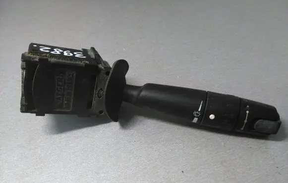Peugeot 605 Wiper control stalk 9606953477