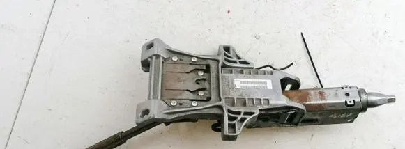 Ford Focus Steering wheel axle 4M513C529FD 4M51-3C529-FD