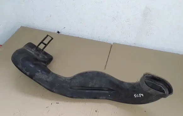 Chevrolet Cruze Air intake duct part 13307090 631048618