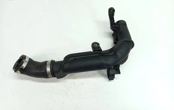 Intercooler hose/pipe