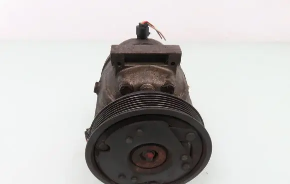 Renault Scenic I Air conditioning (A/C) compressor (pump) 6560630