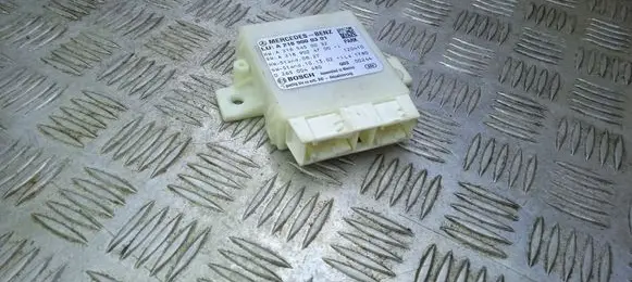 Mercedes-Benz CLS C218 AMG Parking PDC control unit/module A2189000301