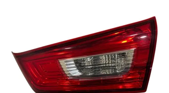 Mitsubishi ASX Tailgate rear/tail lights