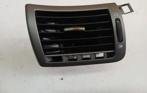 Peugeot 407 Dash center air vent grill 9644589377