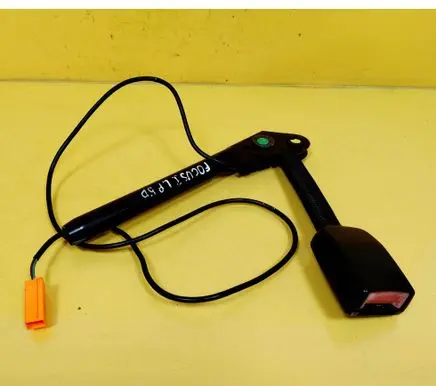 Ford Focus Front seatbelt buckle 