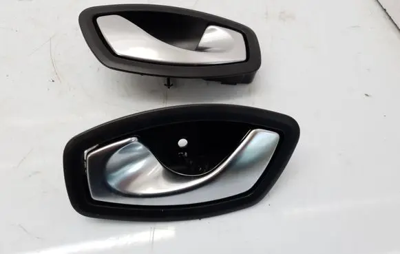 Renault Clio IV Rear door interior handle trim 826720001R 826730001R