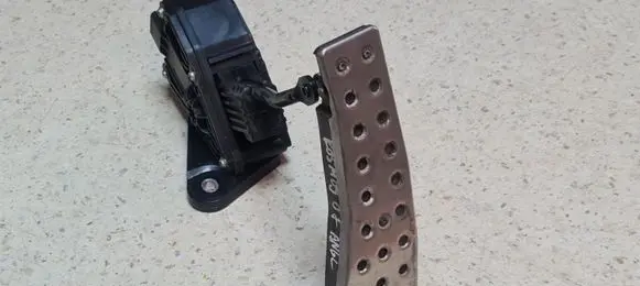 Honda Civic Accelerator throttle pedal 31303J08 03J08 JM08B