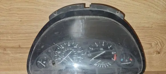 BMW 5 E39 Speedometer (instrument cluster) 62118375896