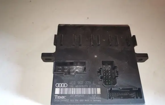 Audi A8 S8 D3 4E Comfort/convenience module 4E0907279E 4E0910279E