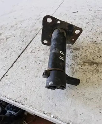 Audi A4 S4 B7 8E 8H Front bumper mounting bracket
