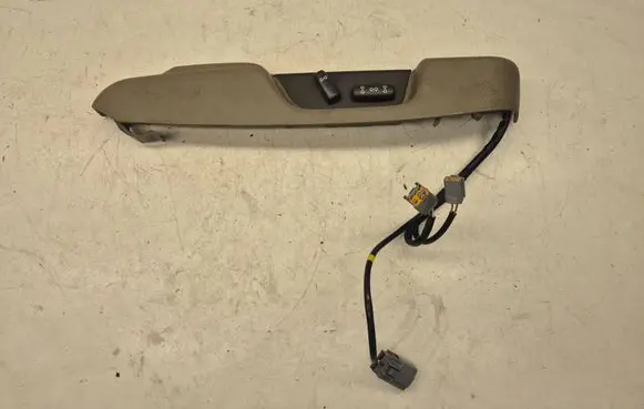 Volvo S80 Seat control module 9174420