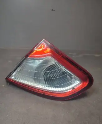 Nissan Qashqai Tailgate rear/tail lights 89503209