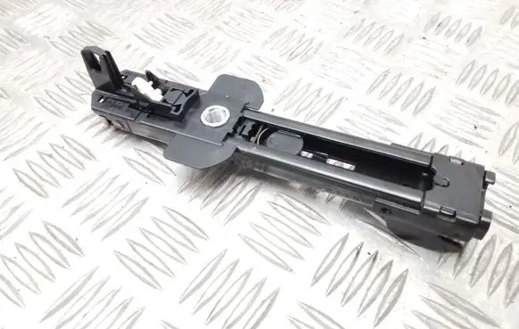 Audi A3 S3 A3 Sportback 8P Seat belt adjustment motor 8E0857833G