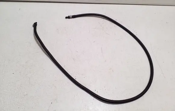 Nissan Navara D23 Headlight washer hose/pipe 