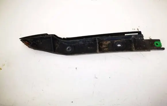 Opel Zafira A Front bumper mounting bracket 90580642
