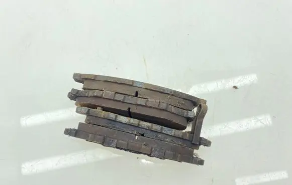 Subaru Legacy Brake pads (rear) 