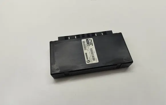 BMW 5 E60 E61 Comfort/convenience module 6135917607901 9176079