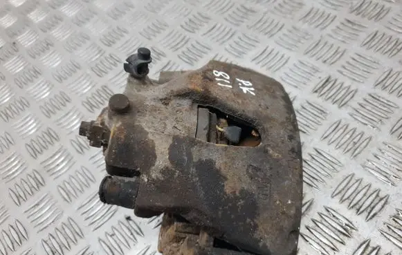 Opel Zafira A Front brake caliper