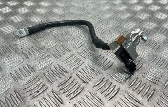 Audi A6 S6 C7 4G Negative earth cable (battery) 8T0915181