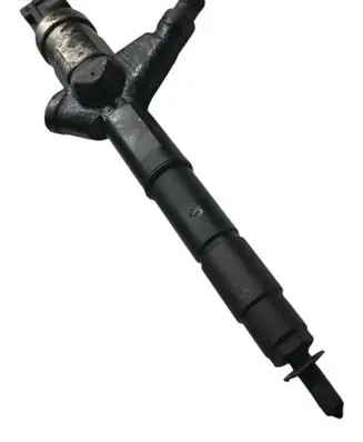 Nissan X-Trail T30 Fuel injector 16600AU600 01D00245AU6