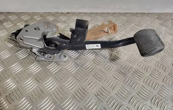Volvo V50 Brake pedal 4N512467DF 8623143
