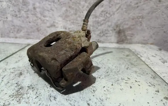 Volvo S80 Rear brake caliper