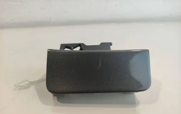 Mercedes-Benz CLS C257 Front tow hook cap/cover A2578856301CAREWAV