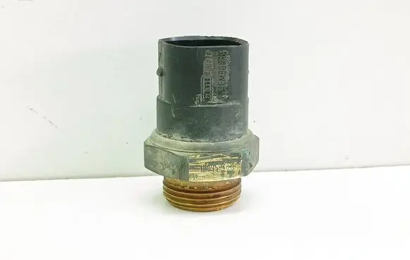 Volkswagen Golf IV Coolant temperature sensor 1H09594818
