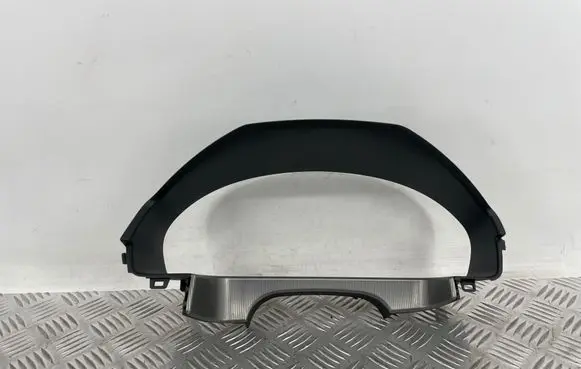 Mercedes-Benz E W212 Dashboard trim A2126801489 1085720100